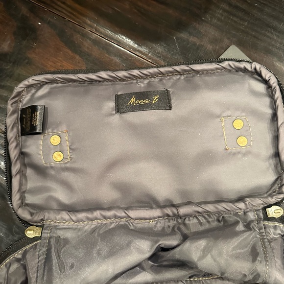 Industrial USA Cosmetic Bag - Picture 5 of 5